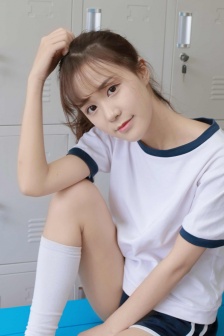 情桃六月花